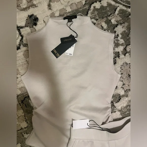 Truth Cream Wide Leg Pants & Jumpsuit Set - Picture 3 of 4